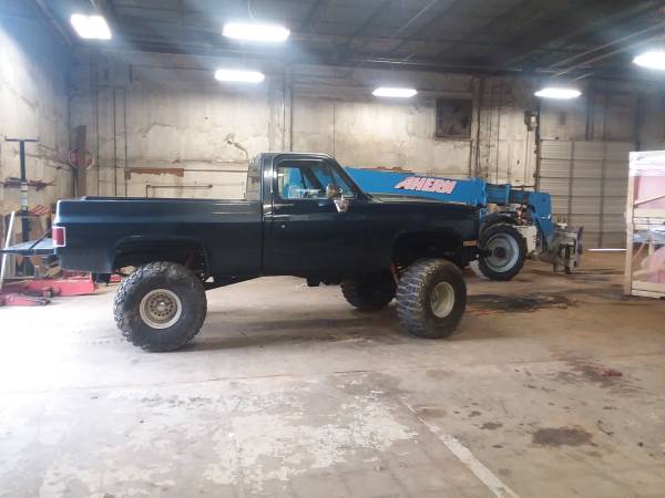 chevy mud truck